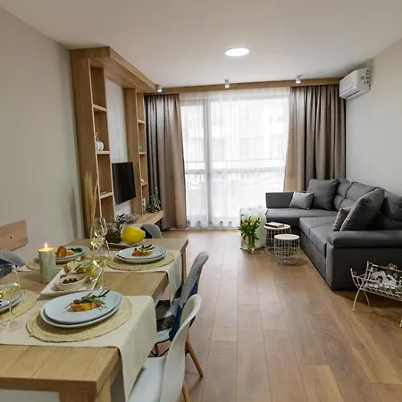 2 아파트호텔 4*