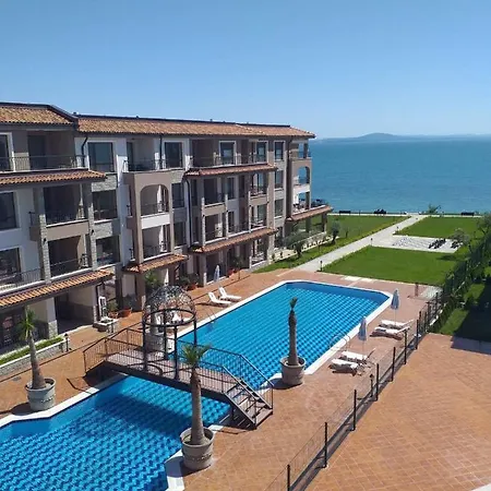 2 Aparthotel