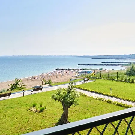 2 Aparthotel