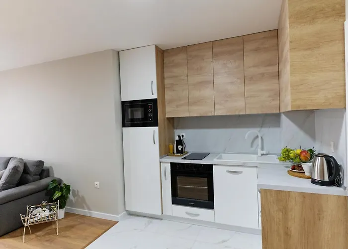 2 Hotel apartamentowy 4*